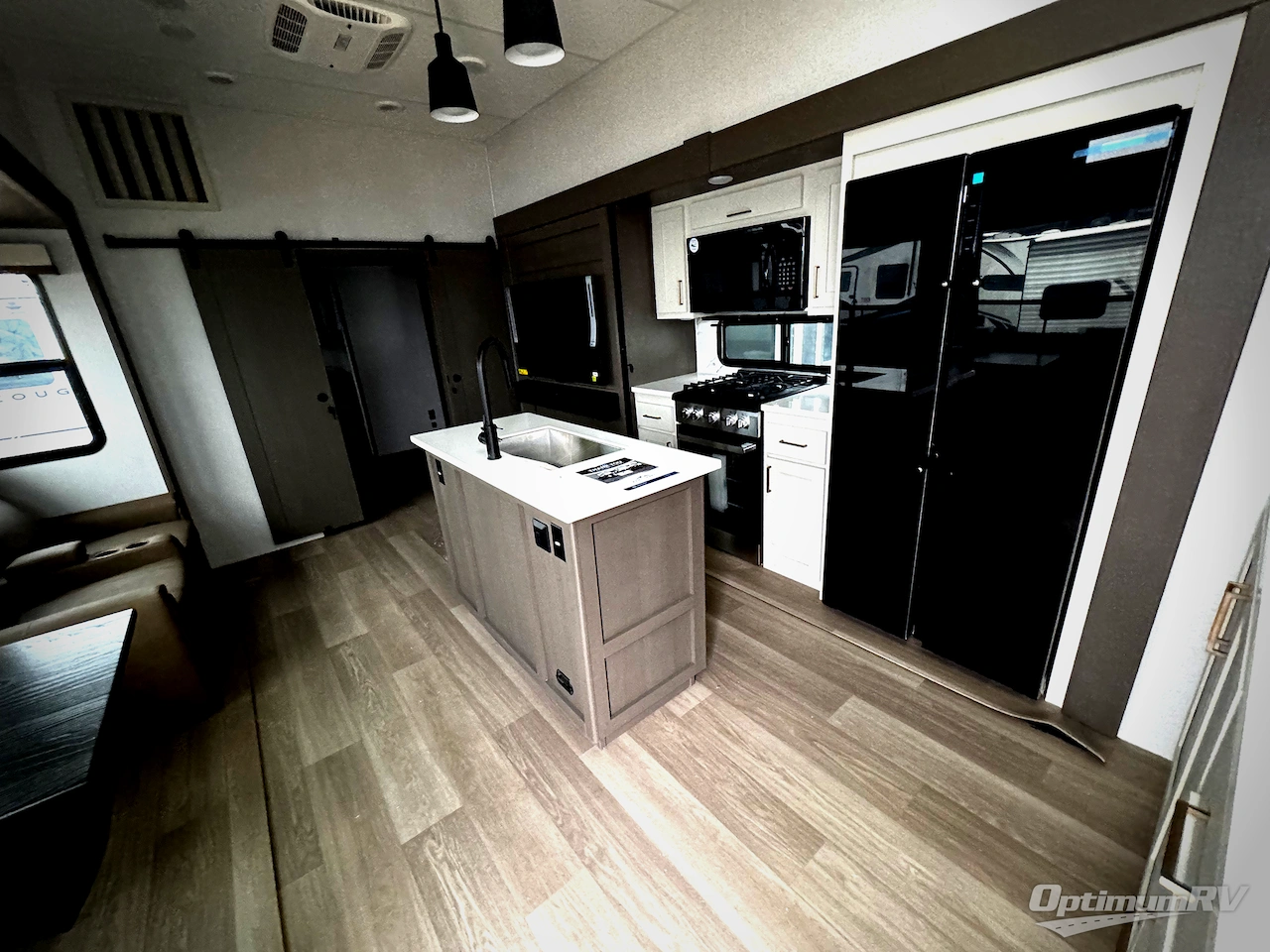 2026 East To West Tandara 387BH Photo 3