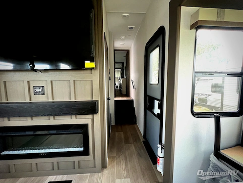 2026 East To West Tandara 388LR RV Photo 3