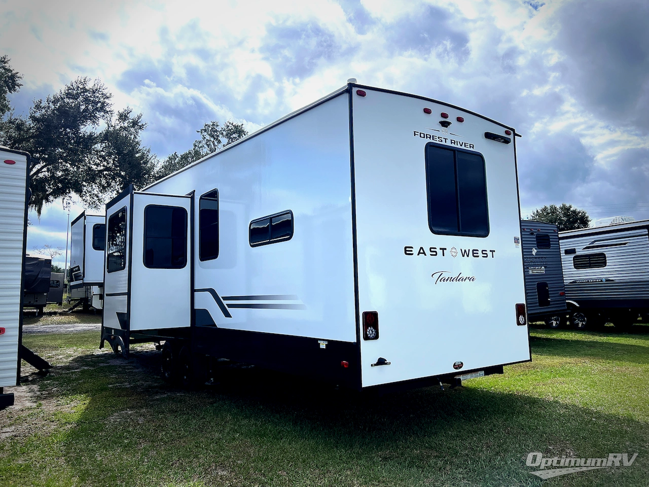 2026 East To West Tandara 388LR Photo 2