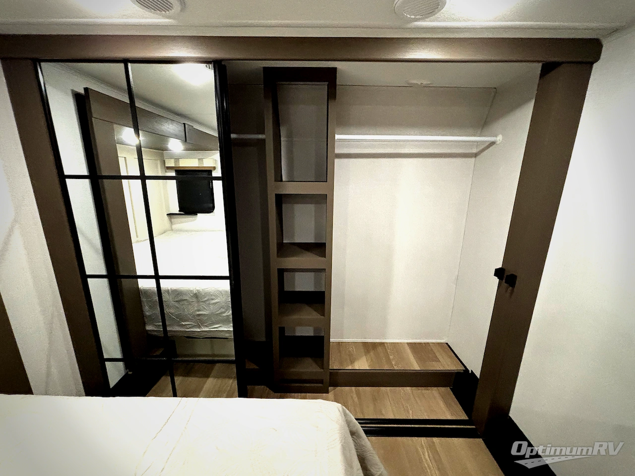 2026 East To West Tandara 388LR Photo 10