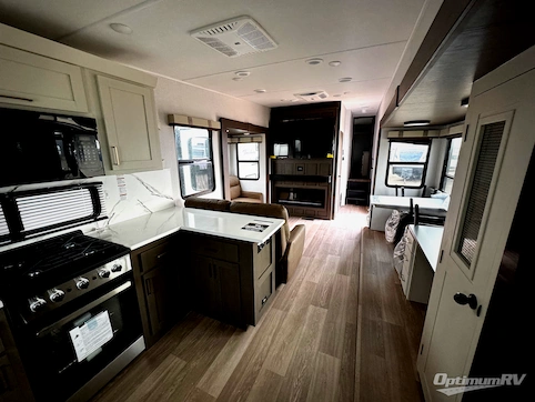 2026 East To West Tandara 388LR RV Photo 4