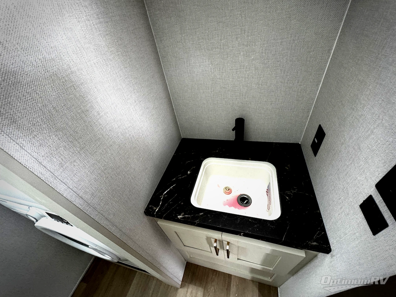 2026 East To West Tandara 388LR Photo 5