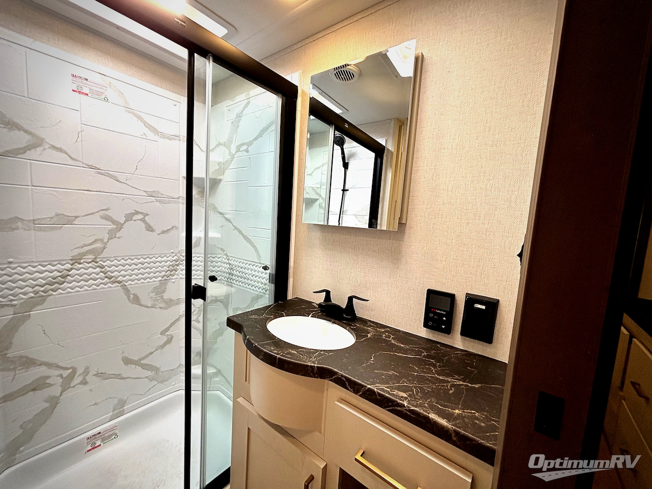 2026 East To West Tandara 295RL Photo 14