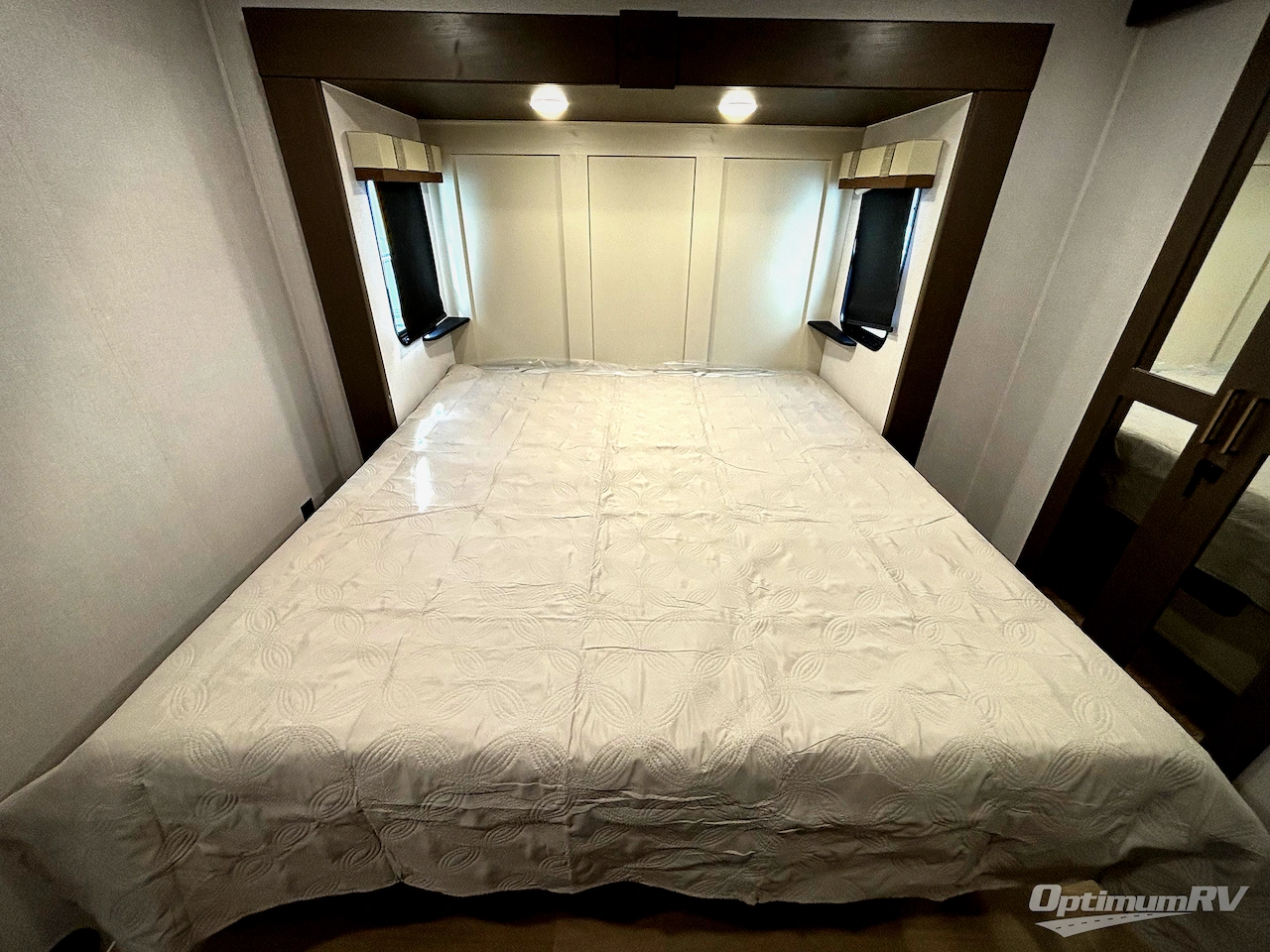 2026 East To West Tandara 389DS Photo 8