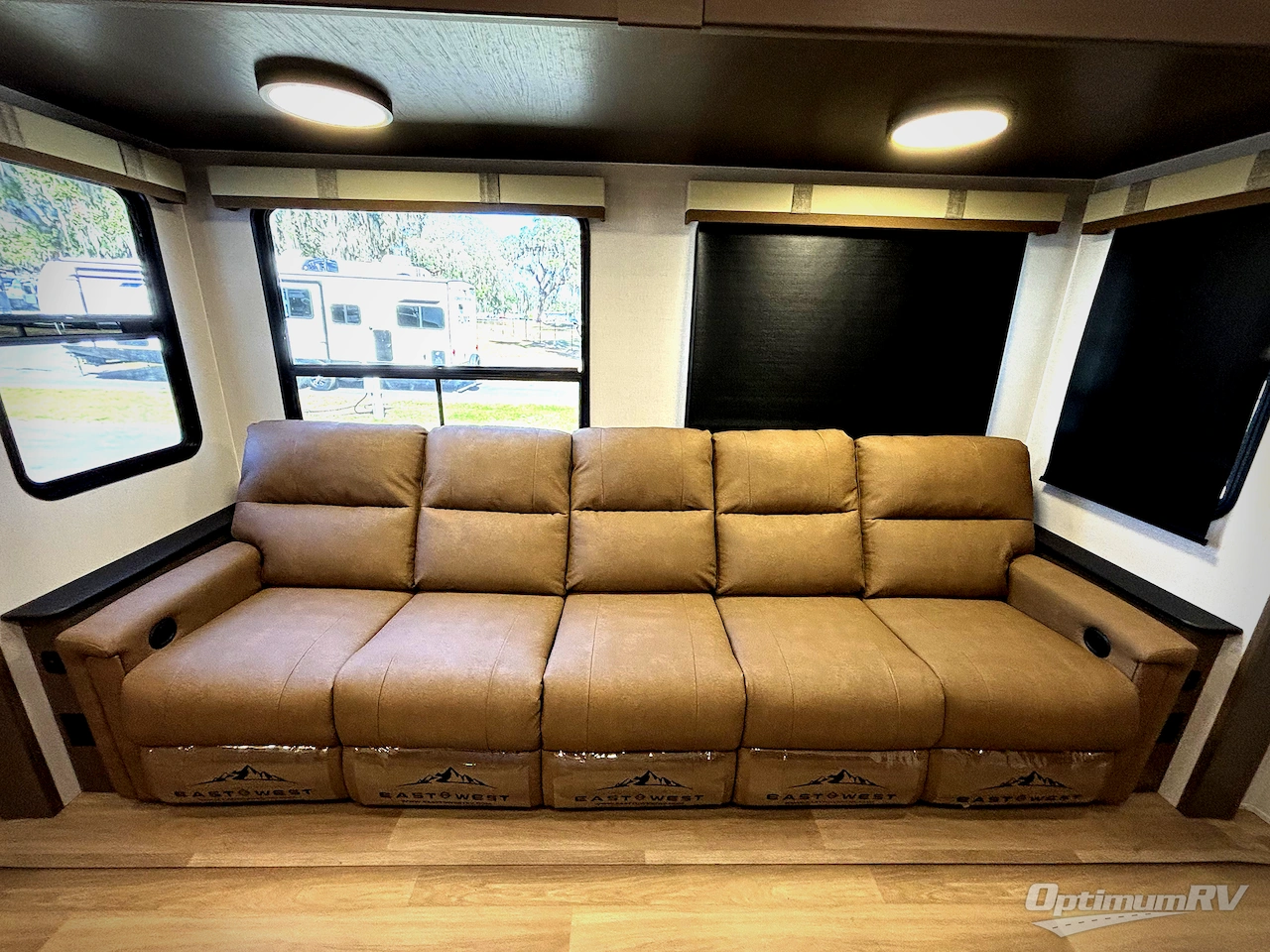 2026 East To West Tandara 389DS Photo 16