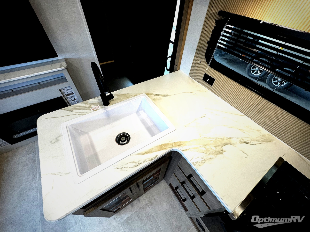 2026 Dutchmen Aspen Trail 38DS Photo 11