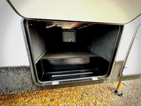 New 2026 East To West Tandara 389DS Featured Photo