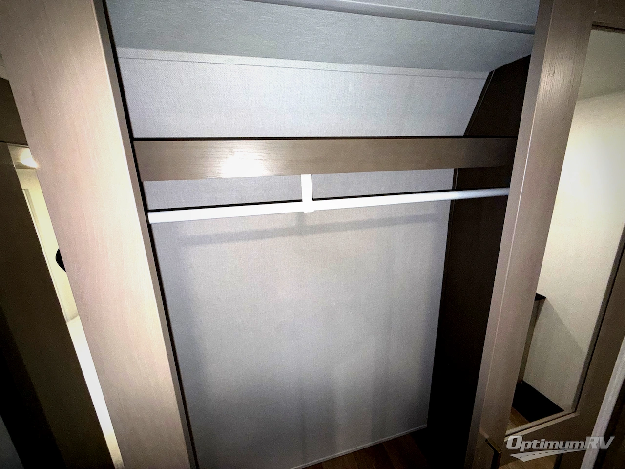 2026 East To West Tandara 389DS Photo 24