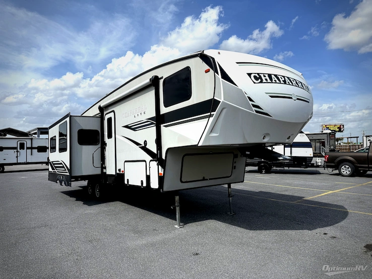 2021 Coachmen Chaparral Lite 30RLS RV Photo 1