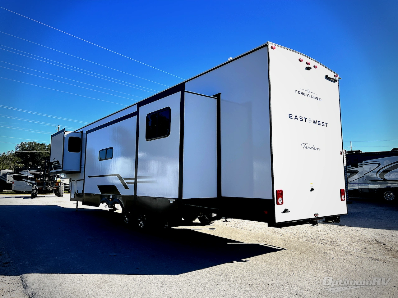 2026 East To West Tandara 389DS Photo 2