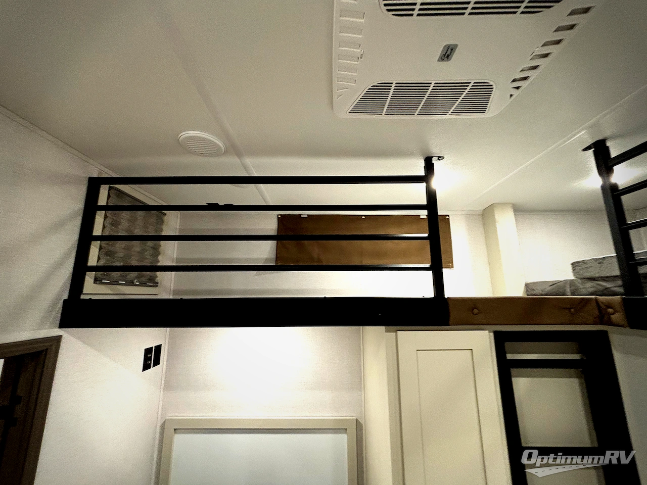 2026 East To West Tandara 389DS Photo 22