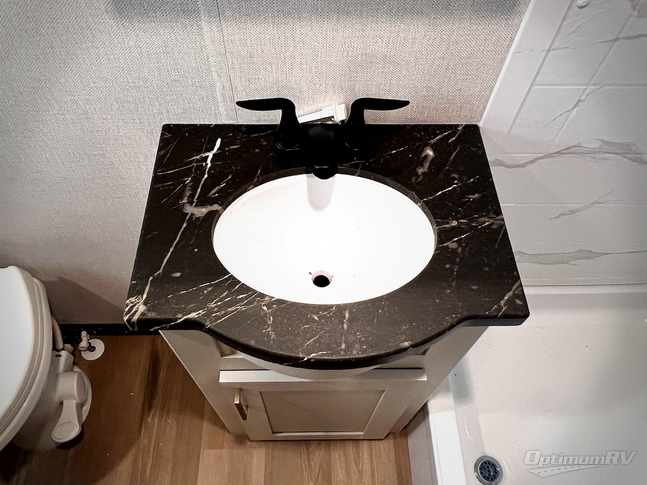 2026 East To West Tandara 389DS Photo 54