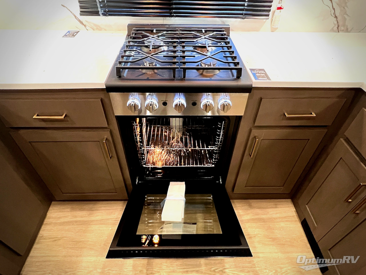 2026 East To West Tandara 388LR Photo 27