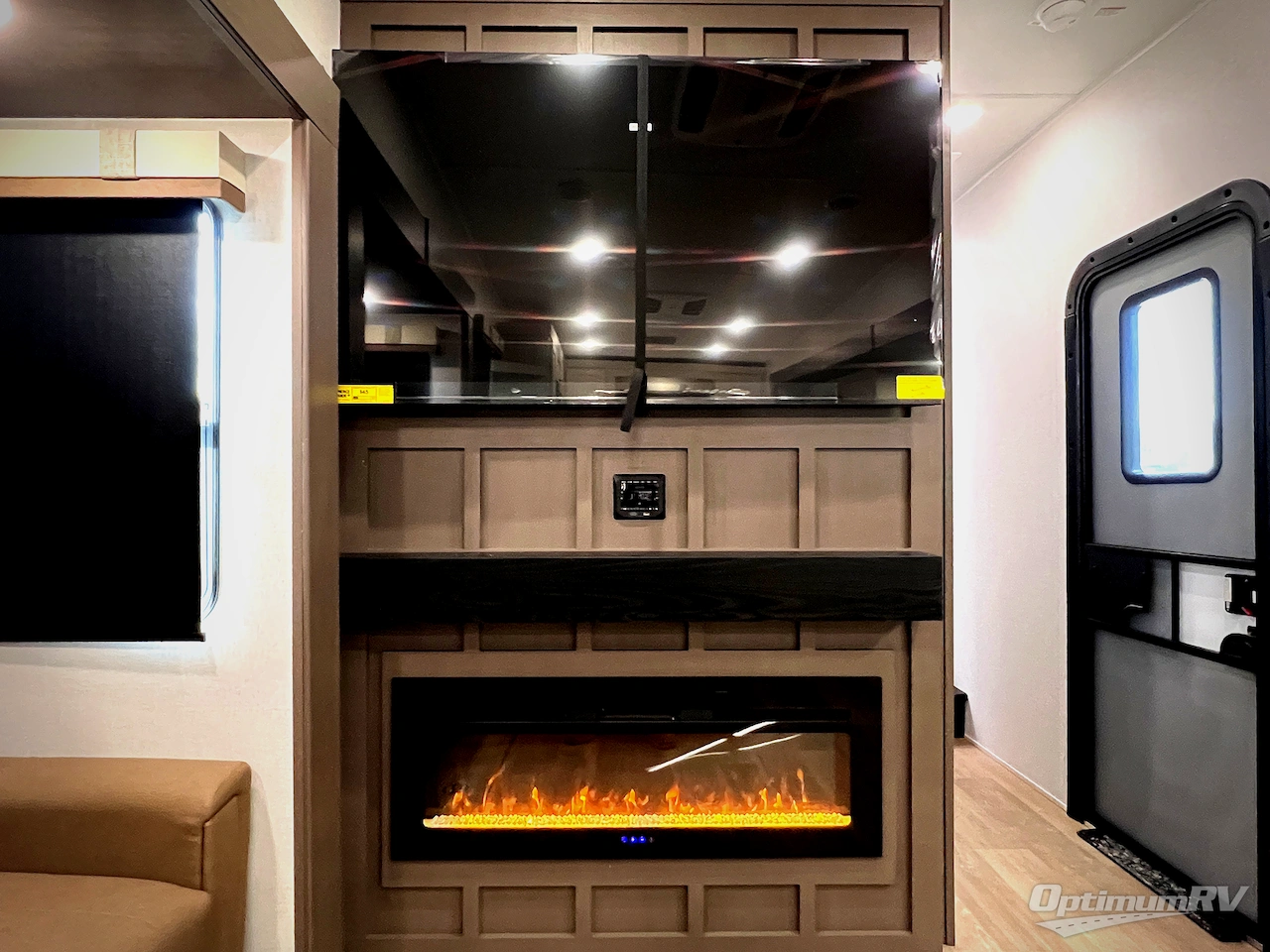 2026 East To West Tandara 388LR Photo 38