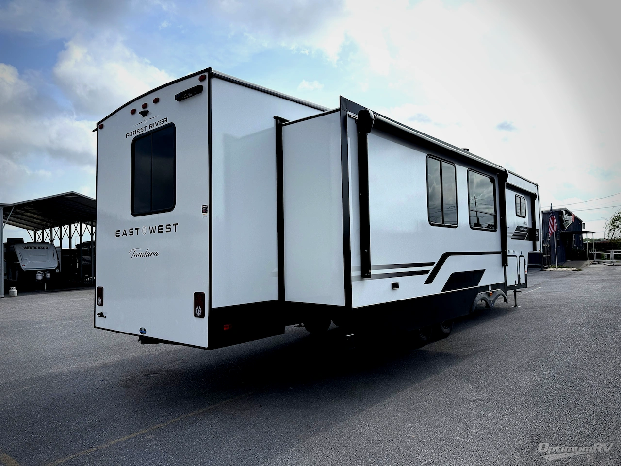 2026 East To West Tandara 388LR Photo 2