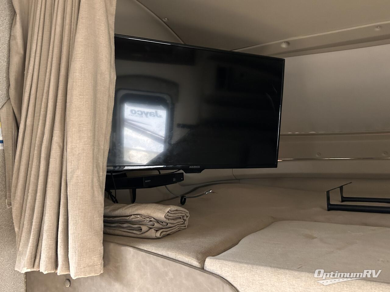 2020 Entegra Esteem 31F Photo 7