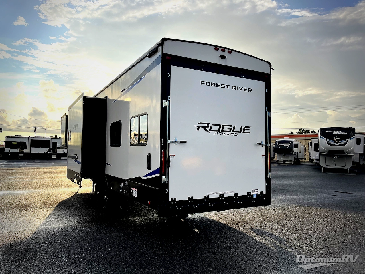 2025 Forest River Vengeance Rogue Armored 341GS11 Photo 3