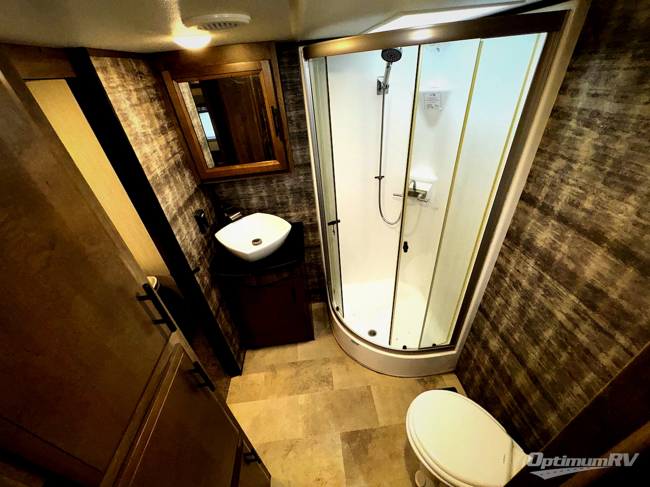 2021 Forest River Vengeance Rogue Armored VGF4007G2 Photo 7