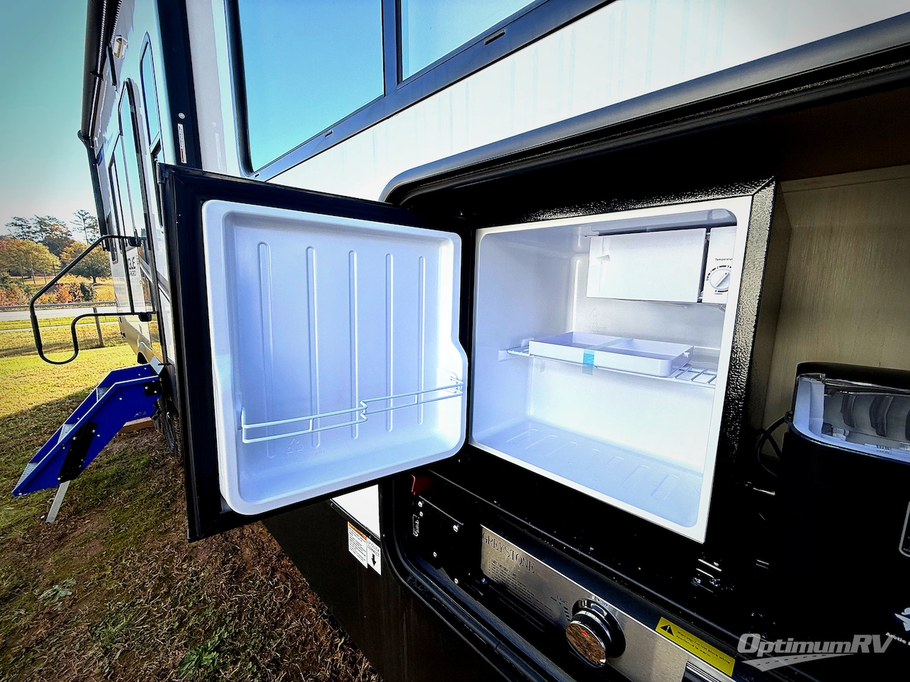 2026 Forest River Vengeance Rogue Armored 25L141 Photo 28