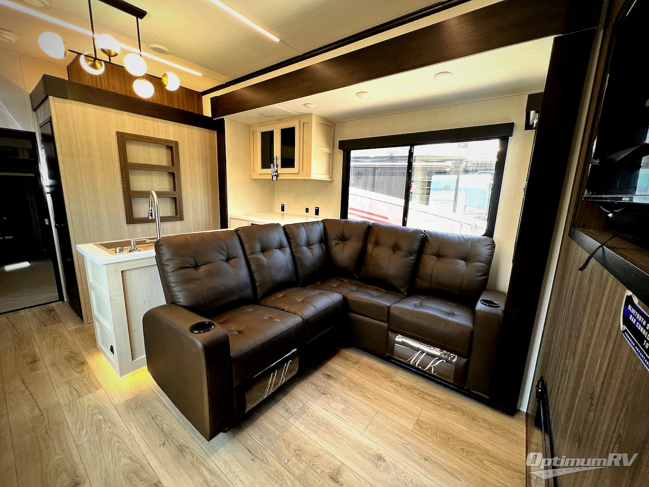 2026 Forest River Vengeance Rogue Armored 391T145 Photo 6