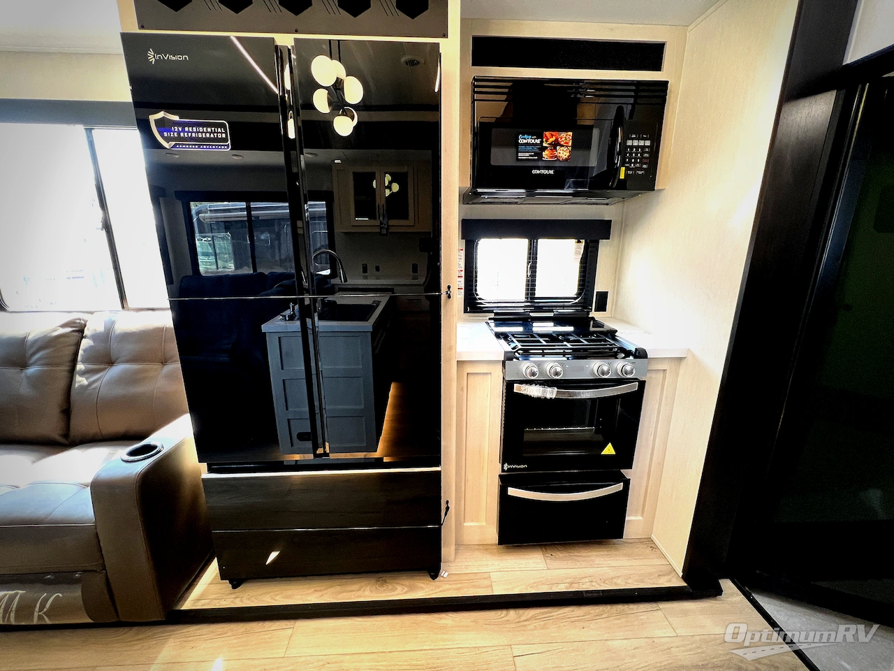 2026 Forest River Vengeance Rogue Armored 391T145 Photo 11