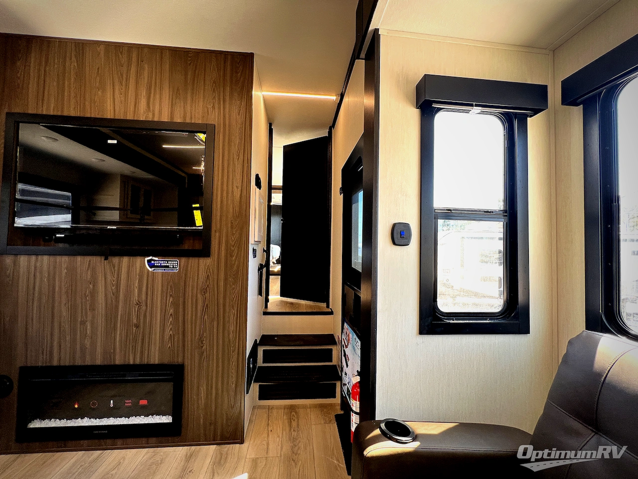 2026 Forest River Vengeance Rogue Armored 391T145 Photo 20