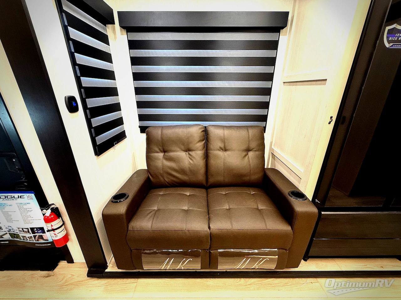 2026 Forest River Vengeance Rogue Armored 391T145 Photo 6