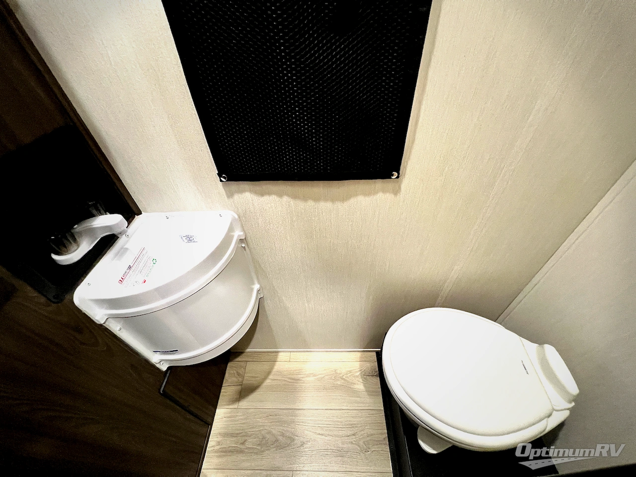 2026 Forest River Vengeance Rogue Armored 32L132 Photo 16