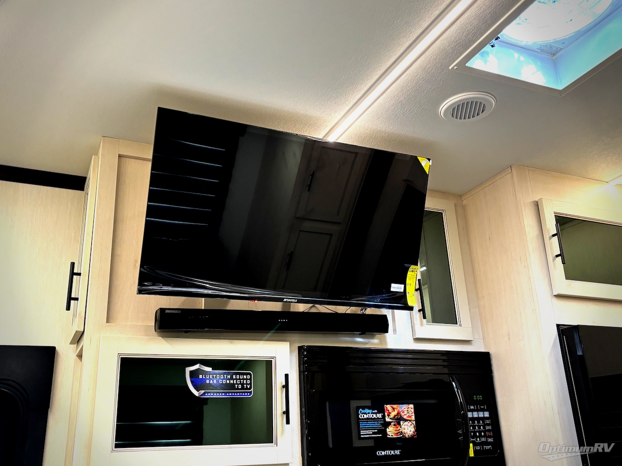 2026 Forest River Vengeance Rogue Armored 32L132 Photo 15