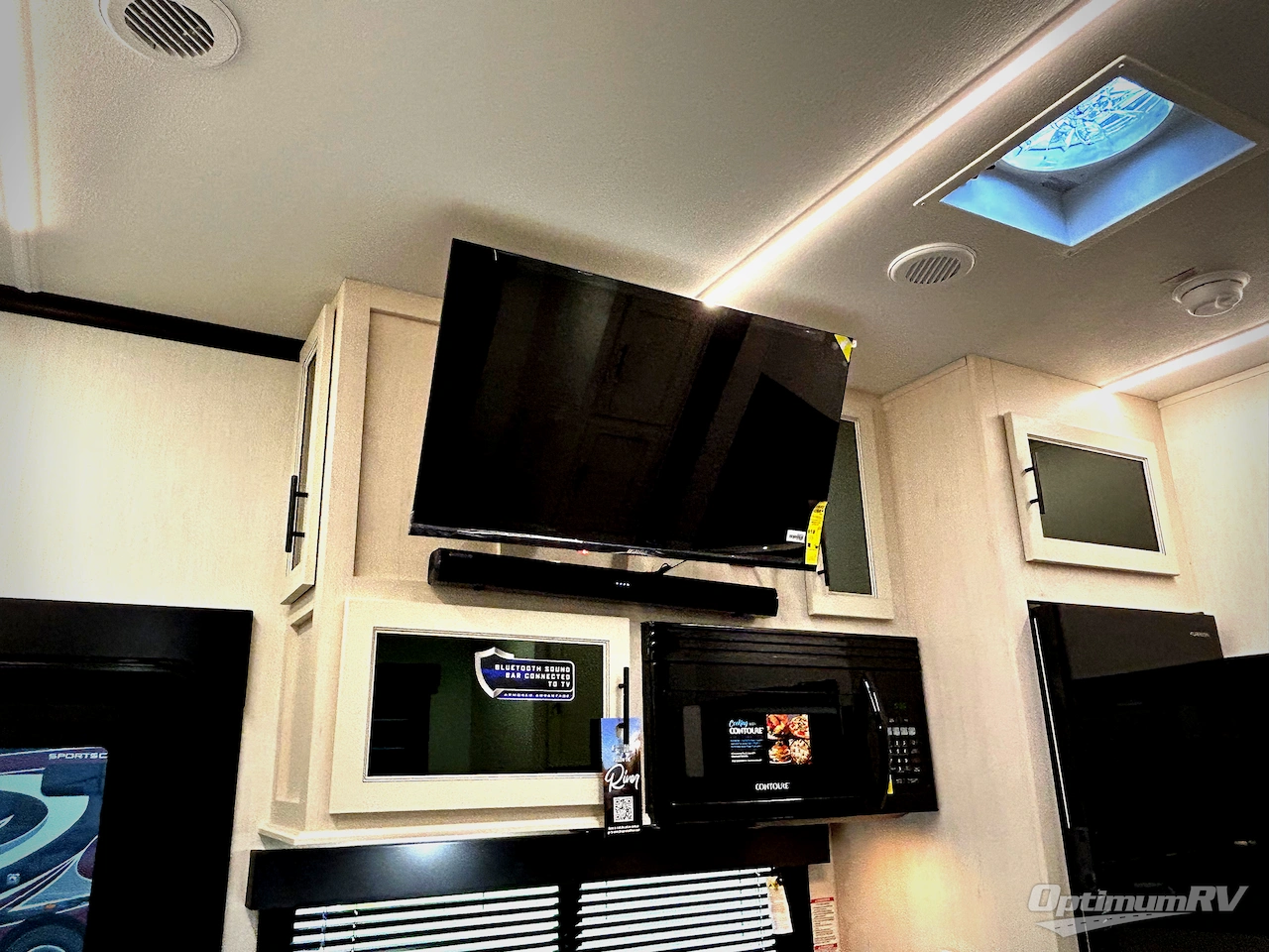 2026 Forest River Vengeance Rogue Armored 32L132 Photo 15