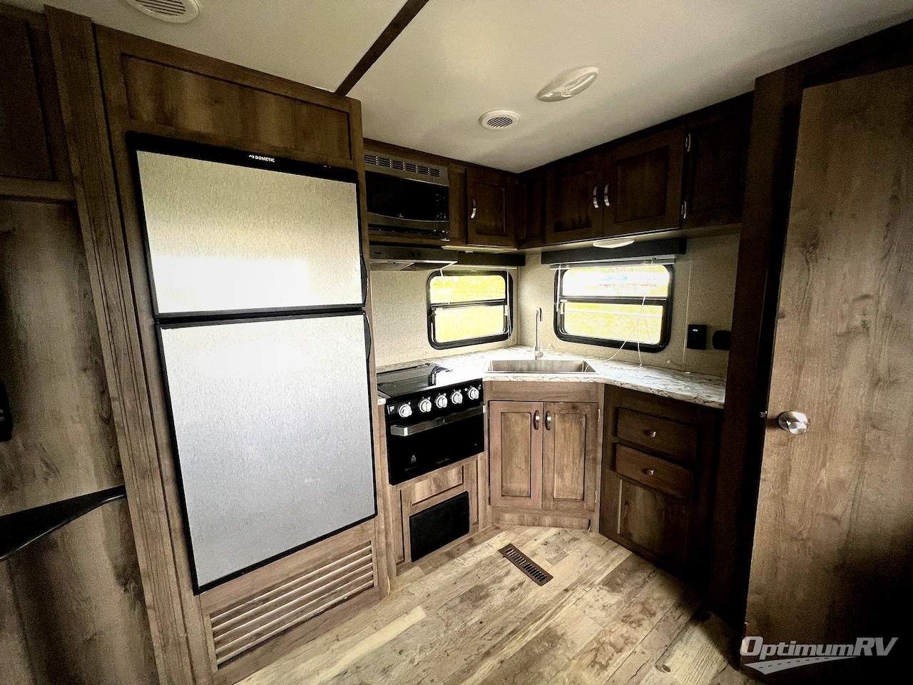 2020 Keystone Sprinter Campfire Edition 26RK Photo 9