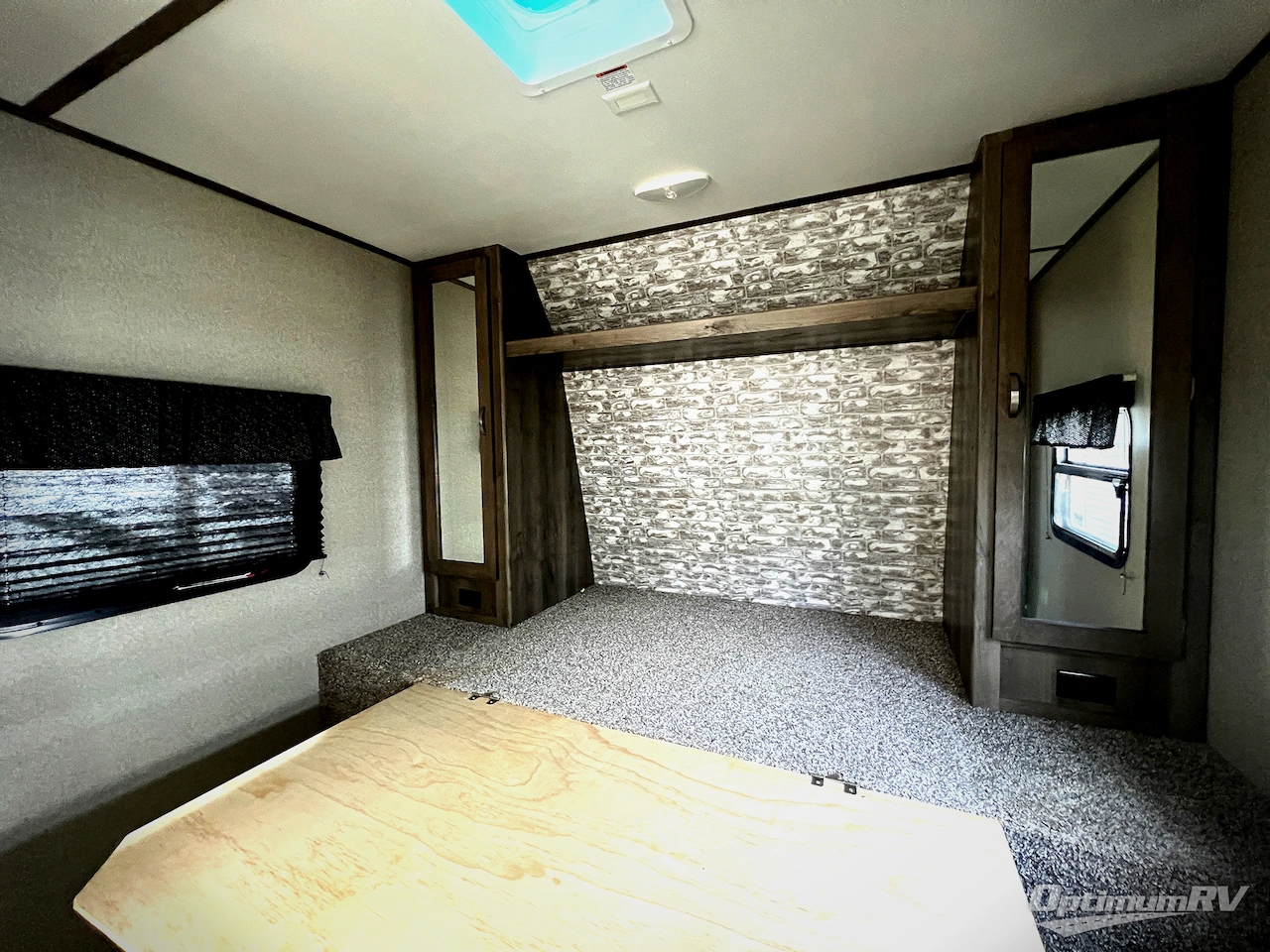 2020 Keystone Sprinter Campfire Edition 26RK Photo 15