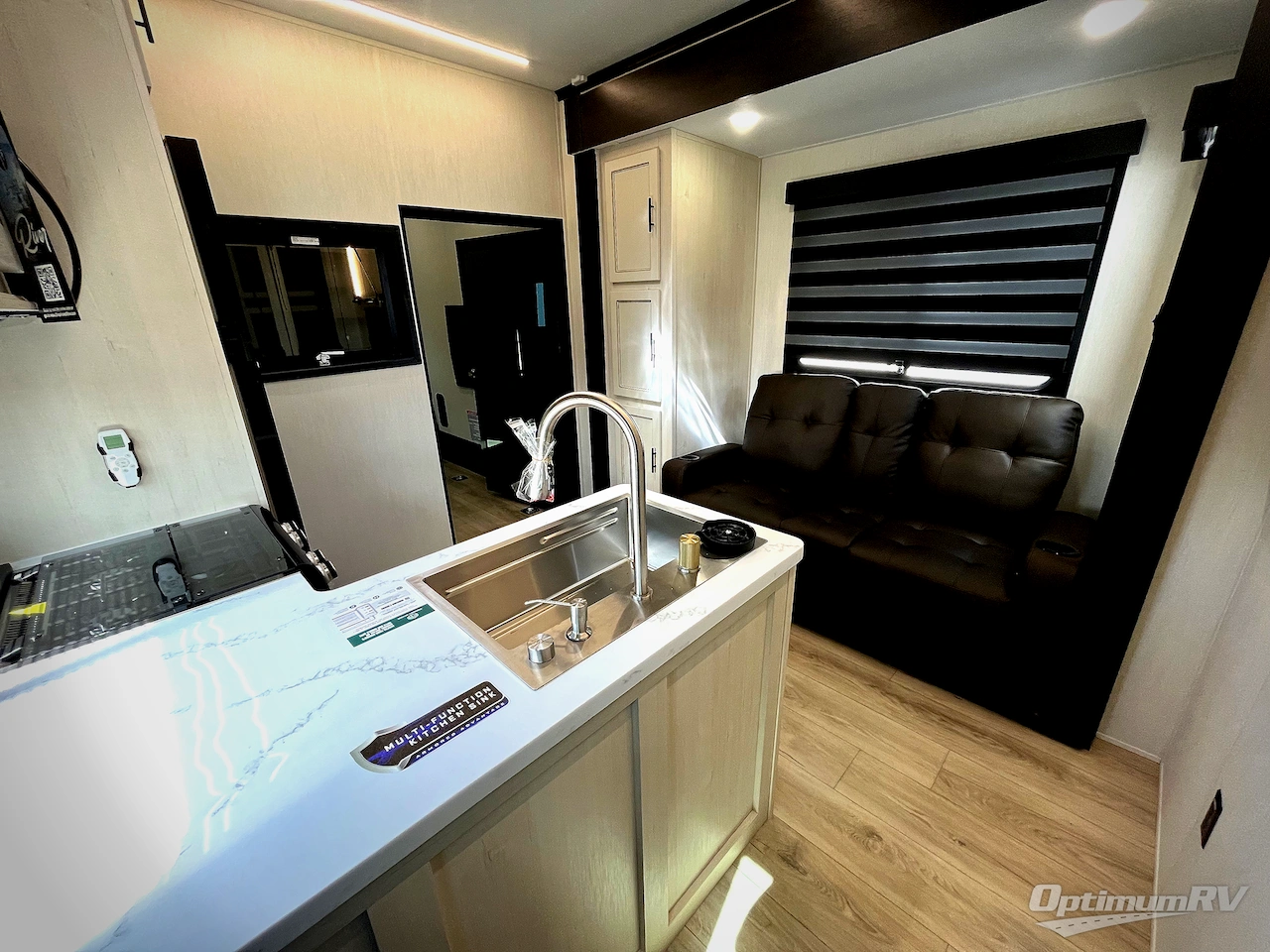 2026 Forest River Vengeance Rogue Armored 32L132 Photo 6