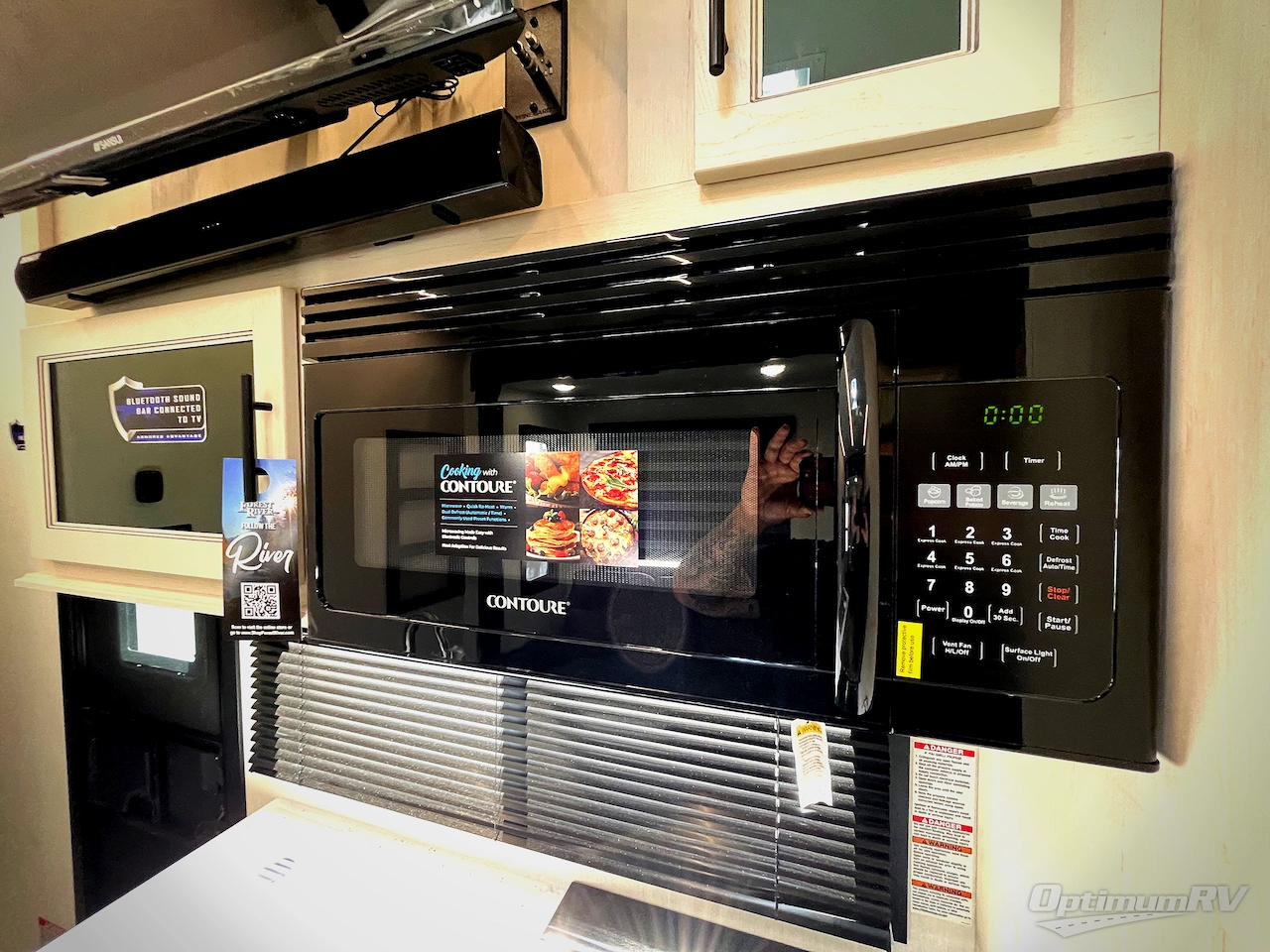 2026 Forest River Vengeance Rogue Armored 32L132 Photo 11