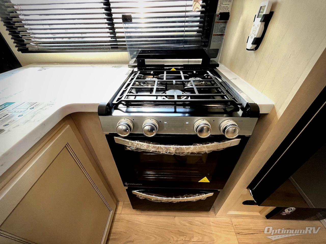 2026 Forest River Vengeance Rogue Armored 32L132 Photo 12