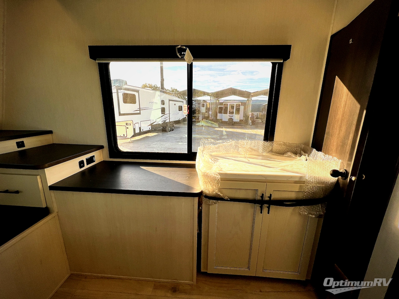 2026 Forest River Vengeance Rogue Armored 26L140 Photo 16