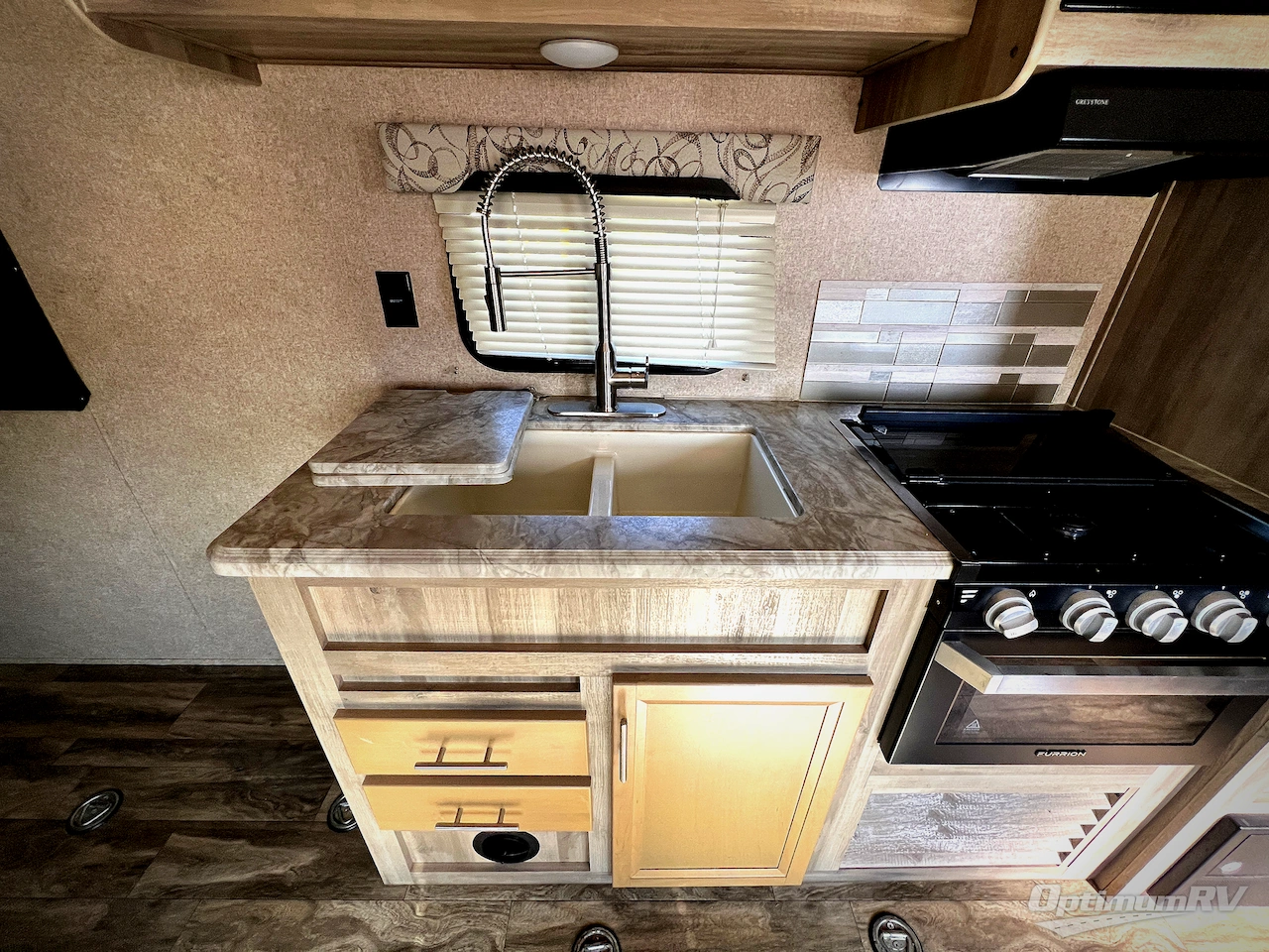 2019 Coachmen Catalina Trail Blazer 26TH Photo 7