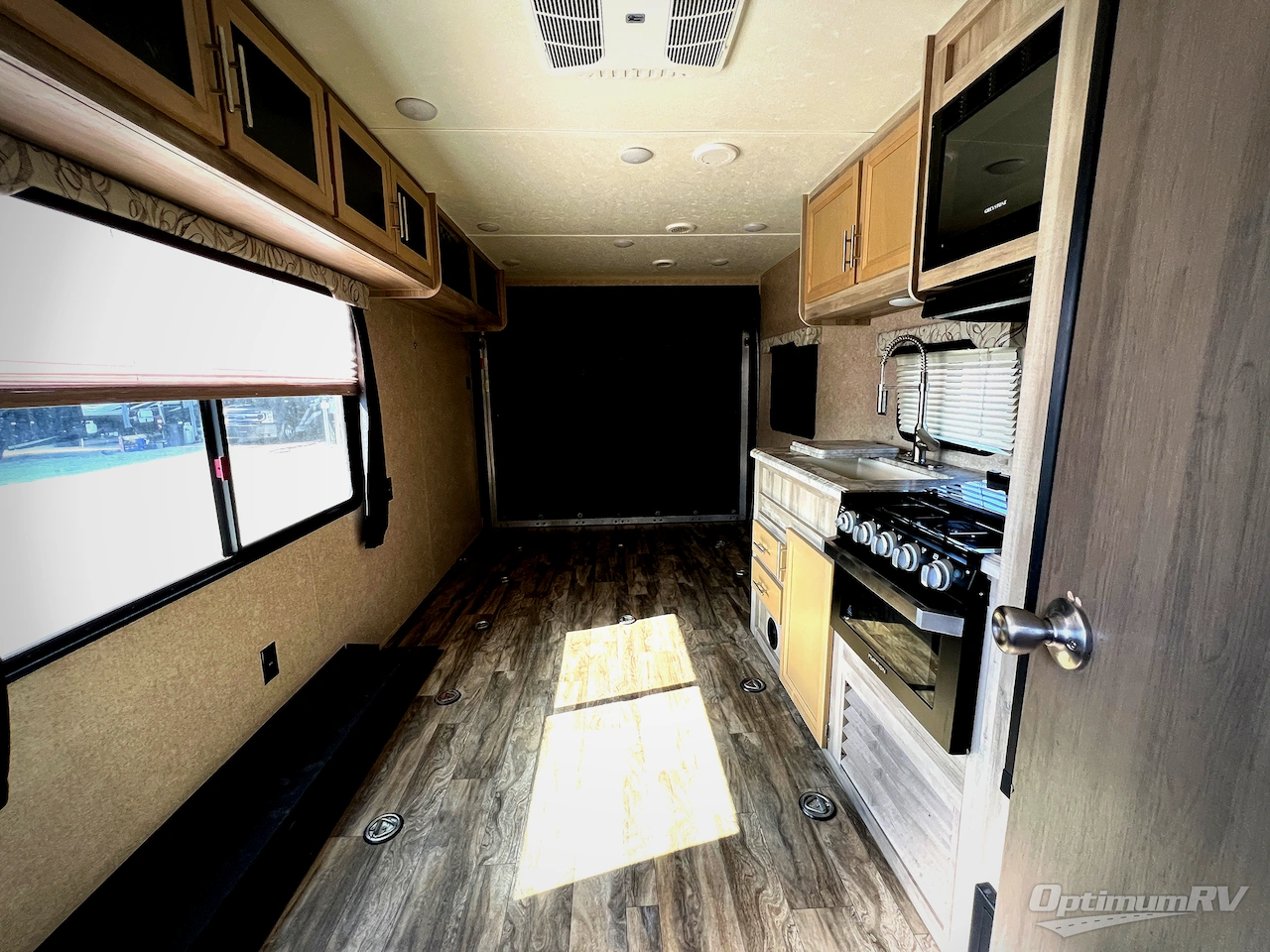 2019 Coachmen Catalina Trail Blazer 26TH Photo 17