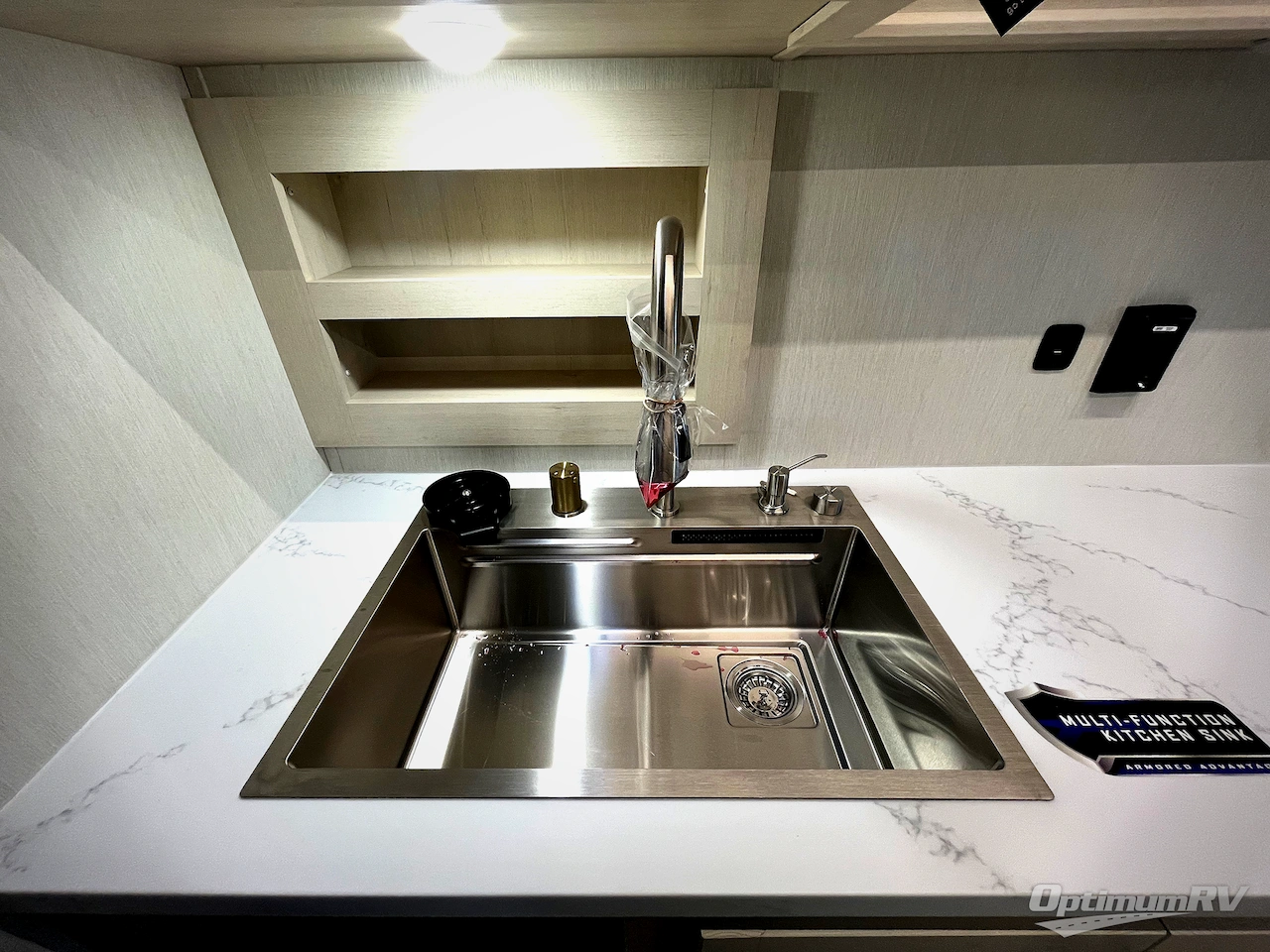 2026 Forest River Vengeance Rogue Armored 26L140 Photo 15