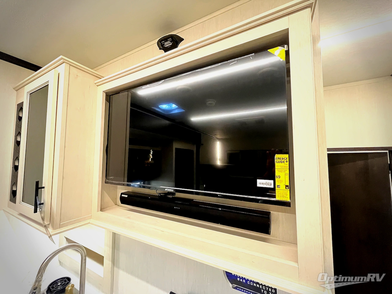 2026 Forest River Vengeance Rogue Armored 26L140 Photo 16