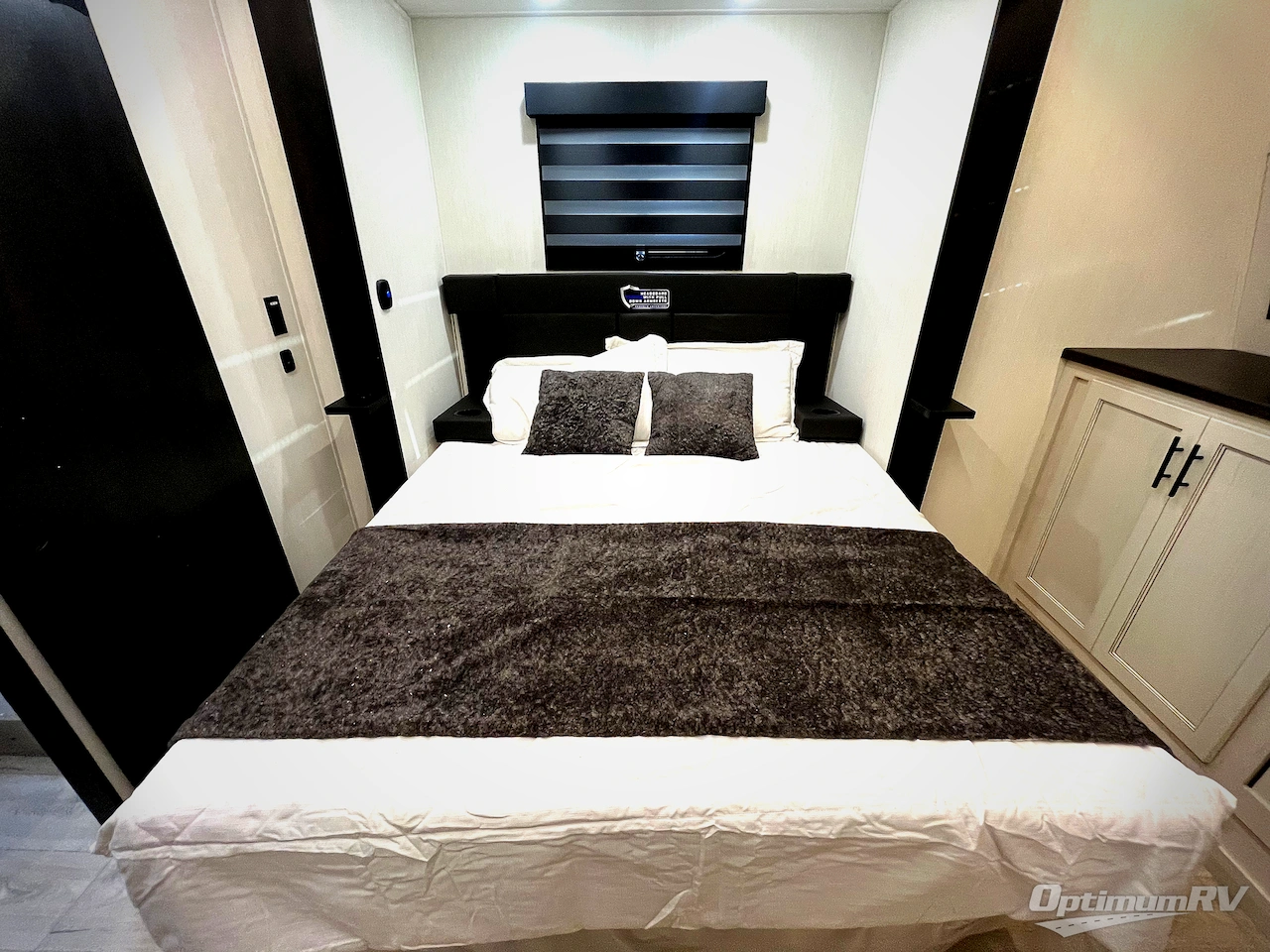 2026 Forest River Vengeance Rogue Armored 26L140 Photo 20