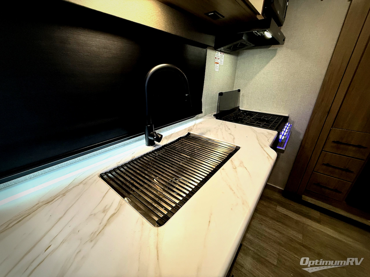 2023 Grand Design Imagine XLS 23LDE Photo 8