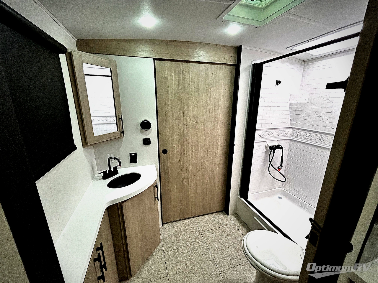 2025 Grand Design Imagine 2500RL Photo 12