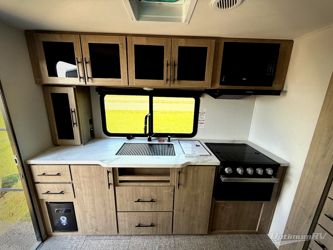 2026 Grand Design Imagine XLS 23LDE Photo 8