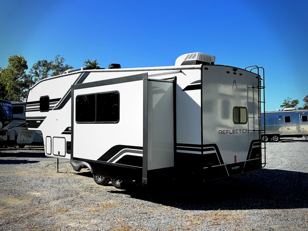 2026 Grand Design Reflection 150 Series 270BN Photo 3