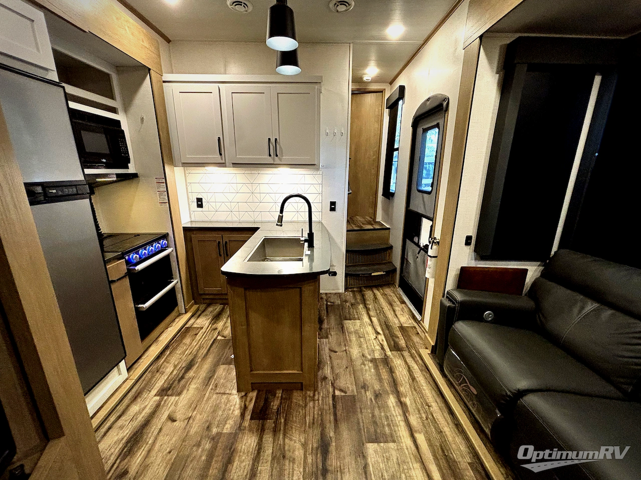 2022 Keystone Carbon 398 Photo 5