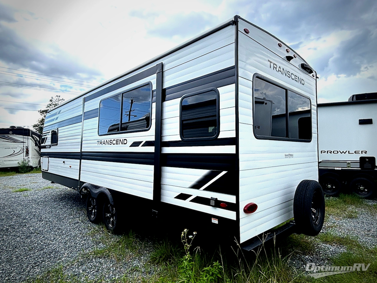 2026 Grand Design Transcend 245RLT Photo 2
