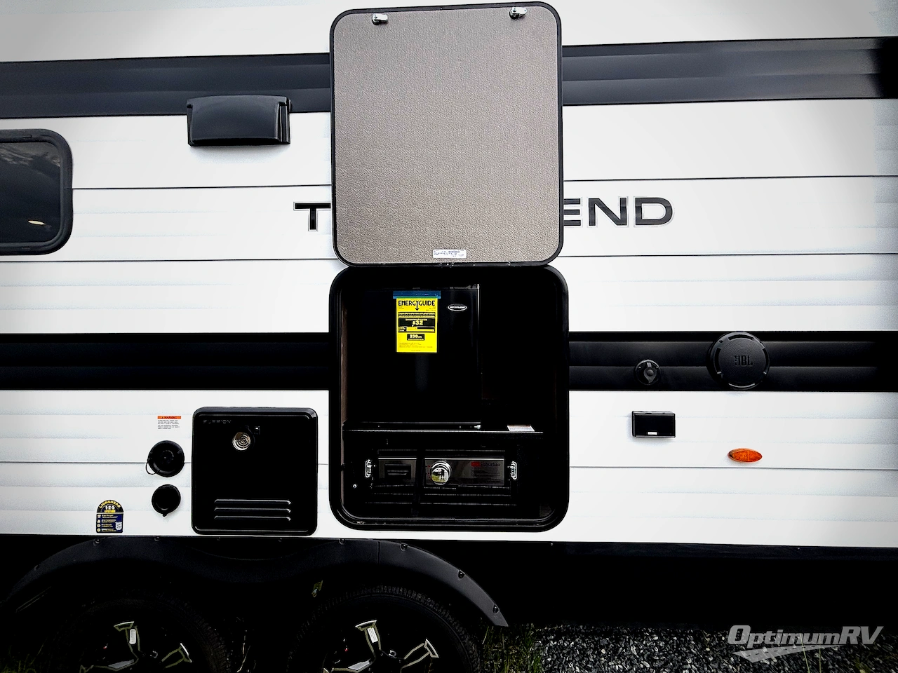 2026 Grand Design Transcend 245RLT Photo 16