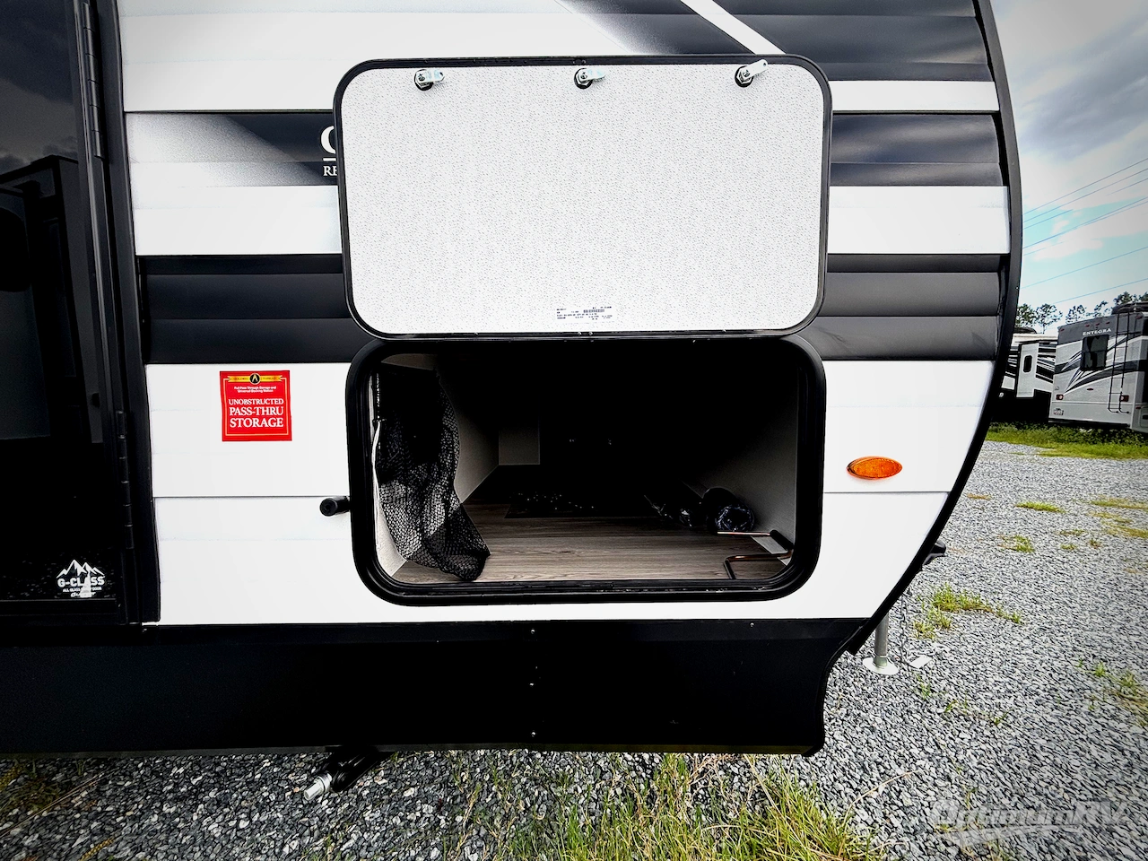 2026 Grand Design Transcend 245RLT Photo 18