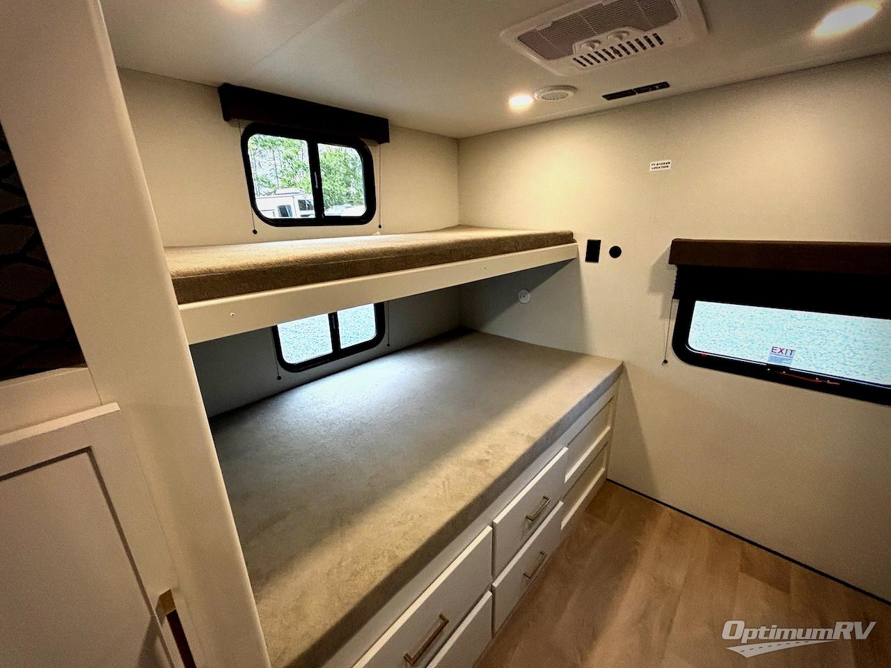 2026 Grand Design Transcend 335BHT Photo 14